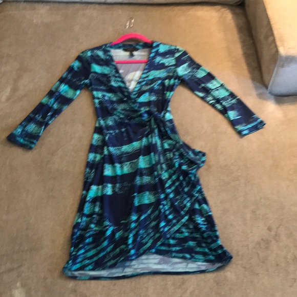 BCBG Maxazria size S wrap dress navy blue & Turquoise beautiful great condition - Picture 5 of 8